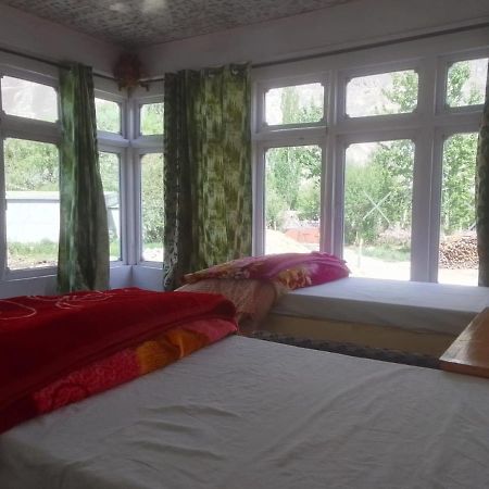 Sernang Homestay Hundar Exteriér fotografie