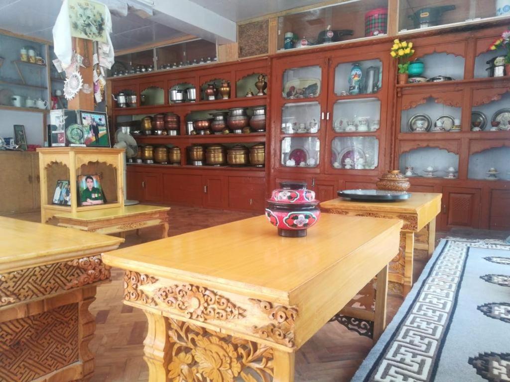 Sernang Homestay Hundar Exteriér fotografie