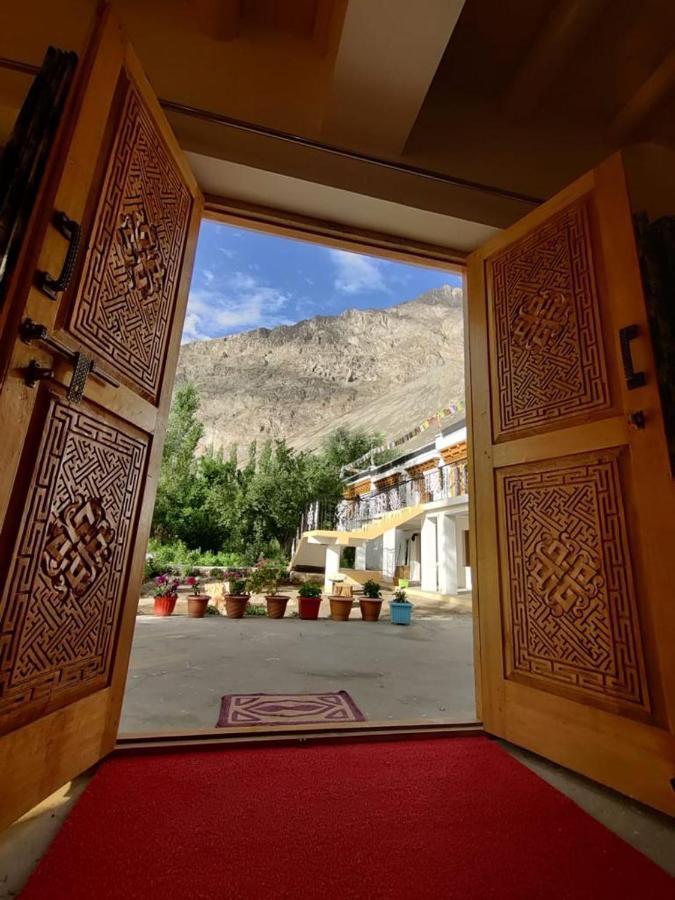Sernang Homestay Hundar Exteriér fotografie
